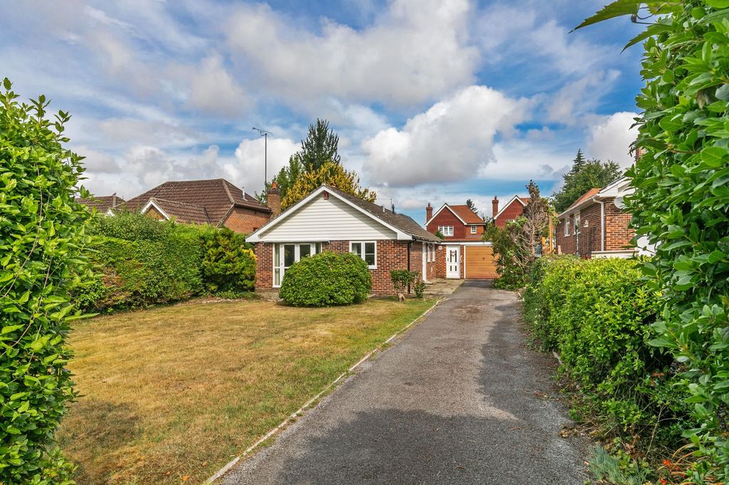 Property photo 1 of 12