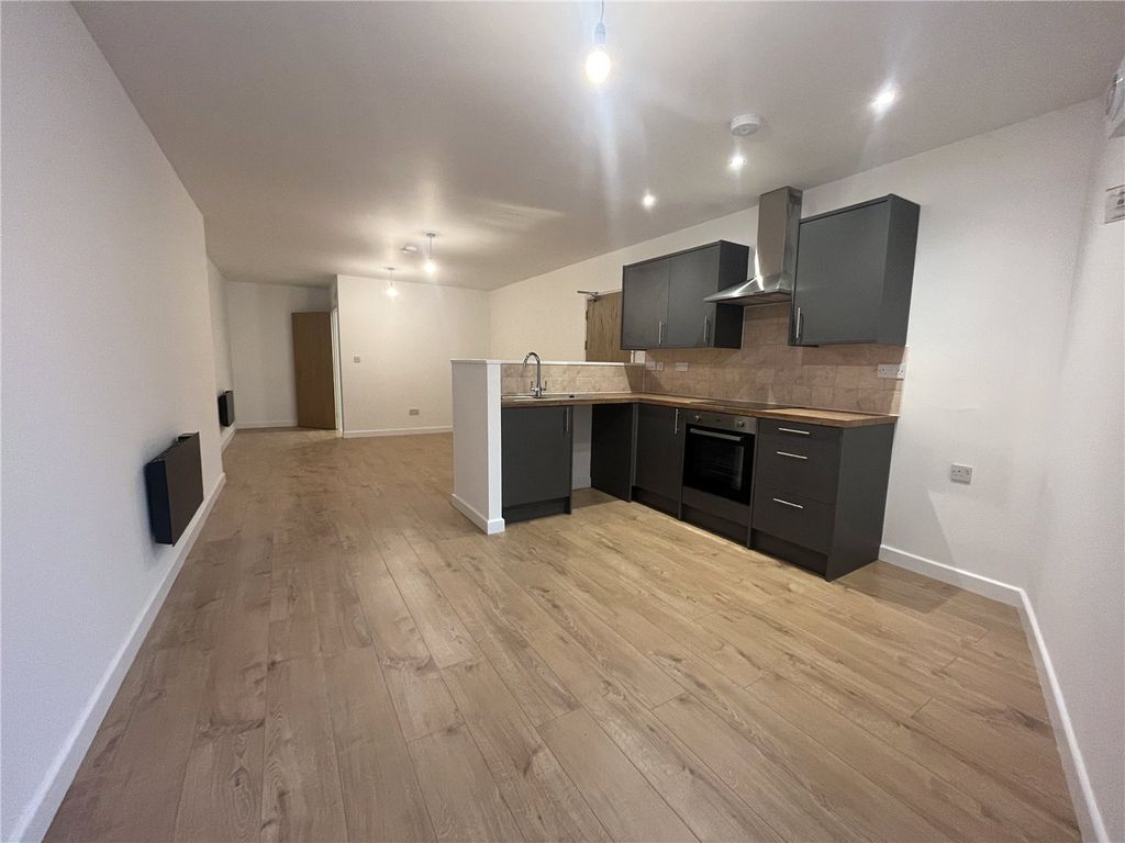 Property photo 2 of 6 Picture No. 02