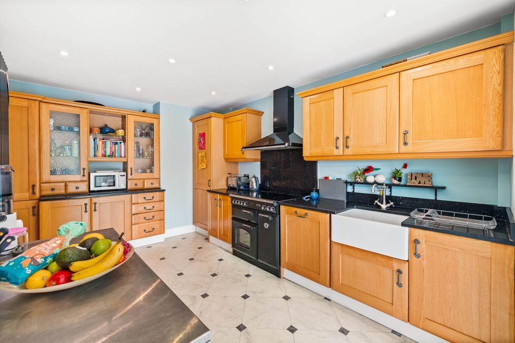 Property photo 3 of 21 Image (18).Jpg