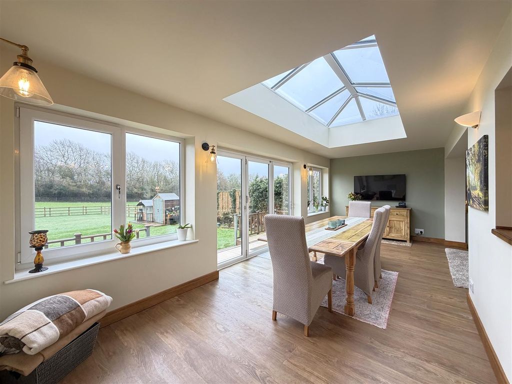 Property photo 3 of 24 Img_4116.Jpg