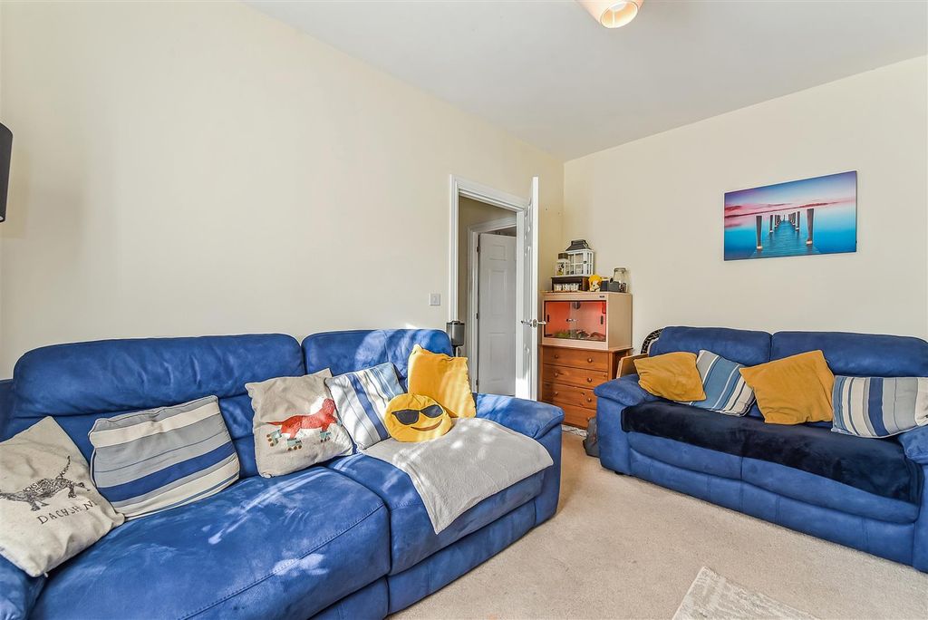 Property photo 2 of 22 Sketch_Ph28_6305596.Jpg