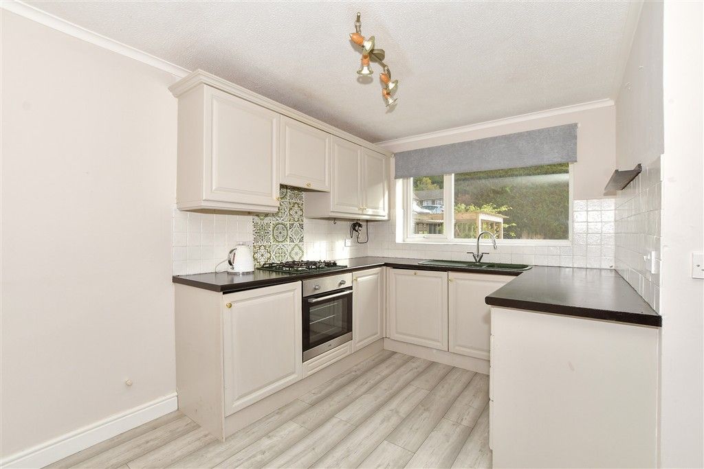 Property photo 3 of 18 Kitchen/Dining Room