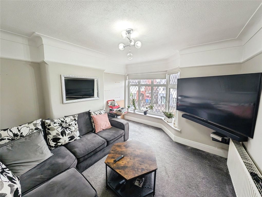 Property photo 2 of 12 Living Room