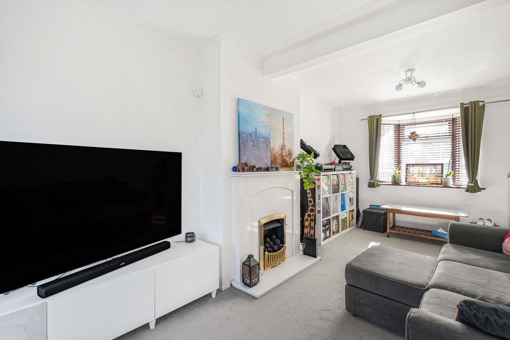 Property photo 3 of 13 Reception Room
