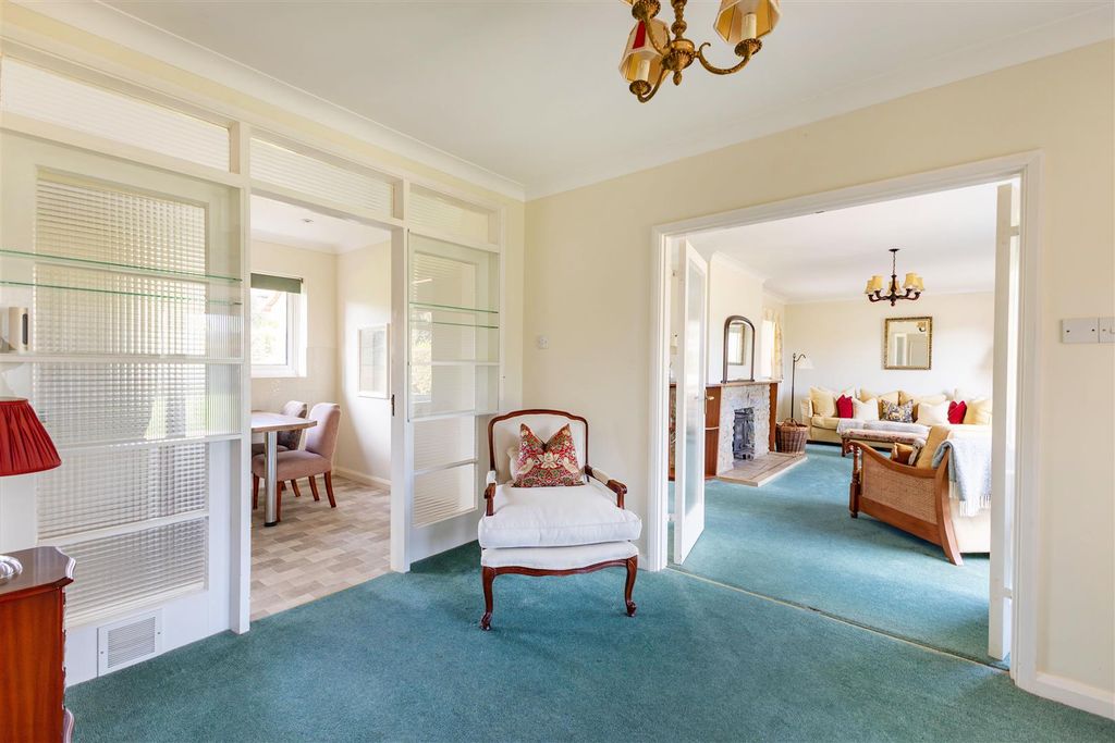 Property photo 2 of 23 Img_2151.Jpg