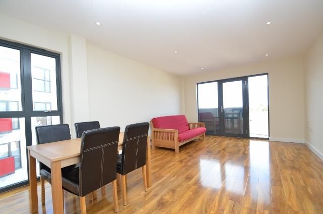 Property photo 2 of 9