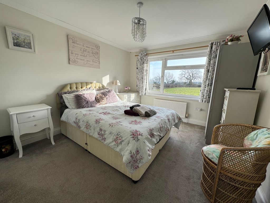 Additional image 15 of 4 bed detached house for saleTopsham Drive, Hill Lane, Kilgetty, Pembrokeshire SA68