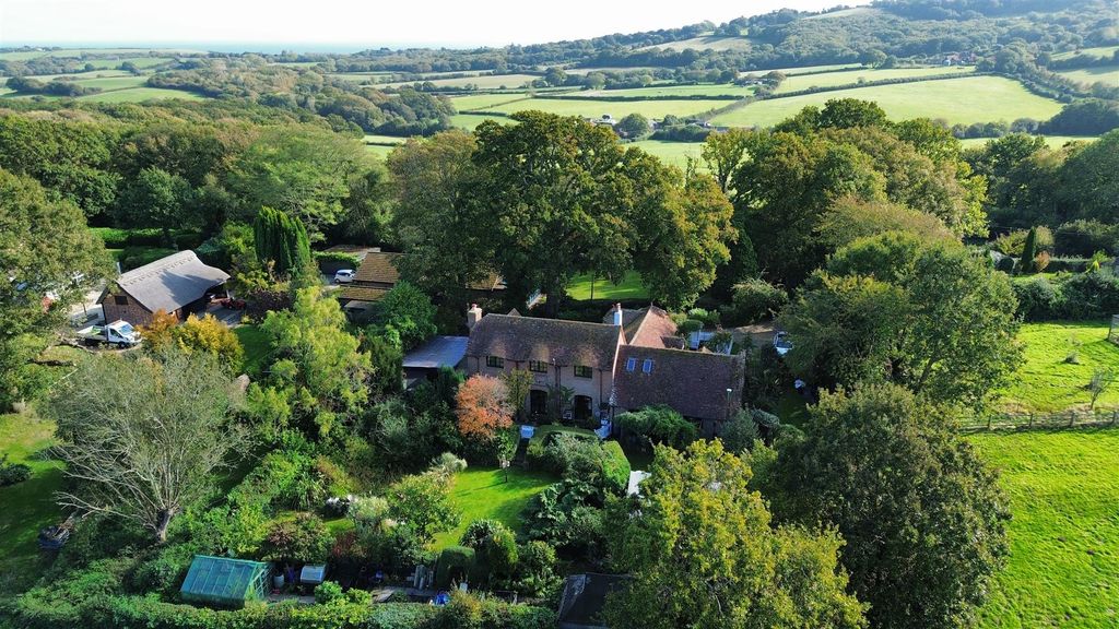 Property photo 1 of 52