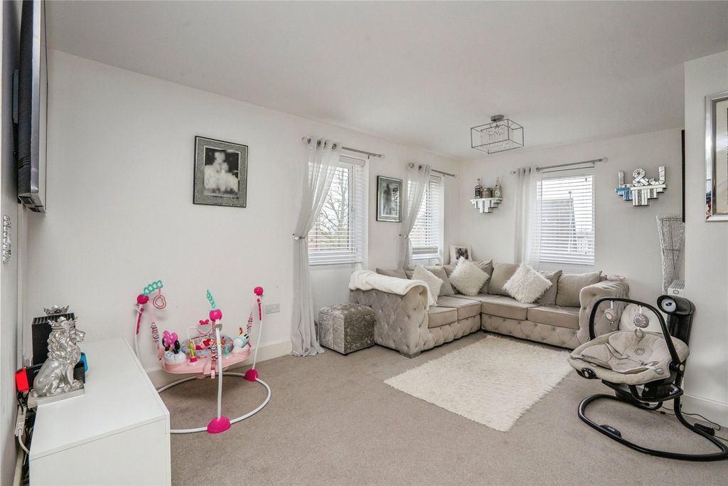 Property photo 2 of 12 Picture No. 02