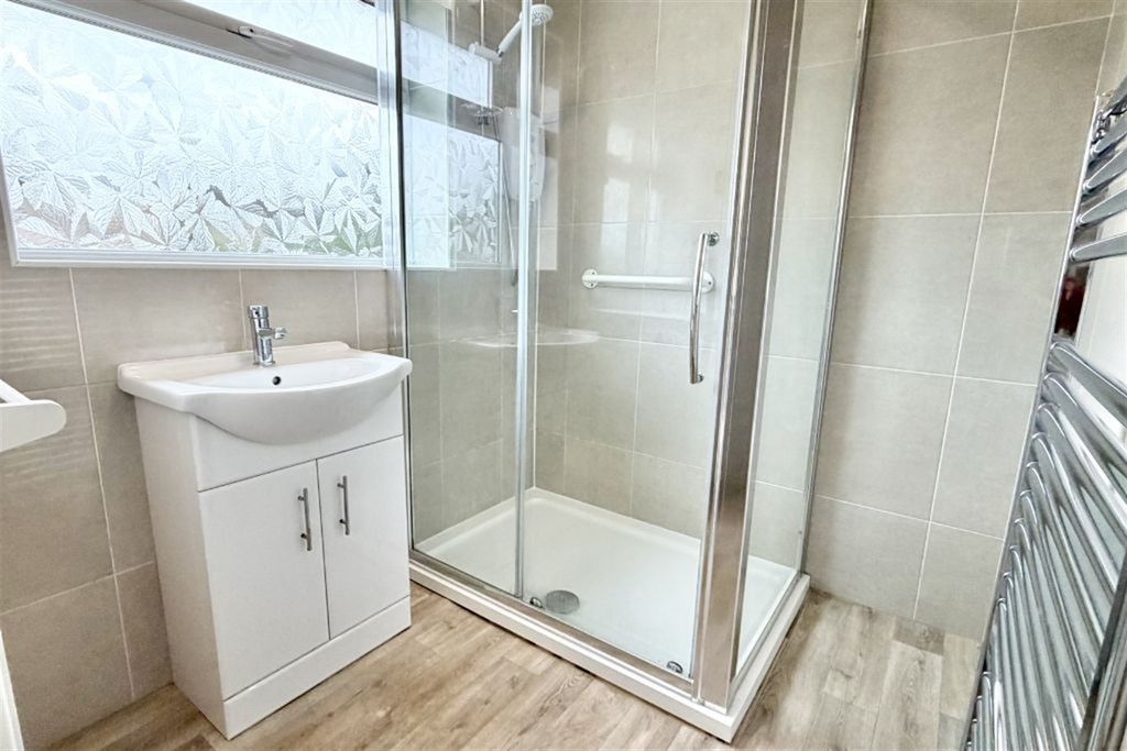 Property photo 3 of 27 (Main)