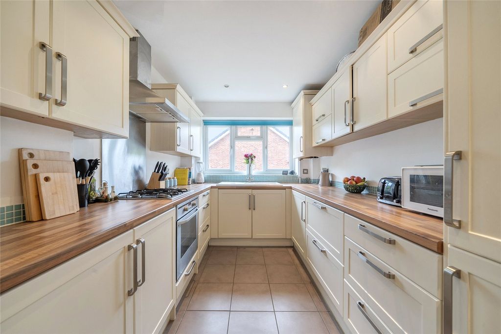 Property photo 3 of 14 Picture No. 05