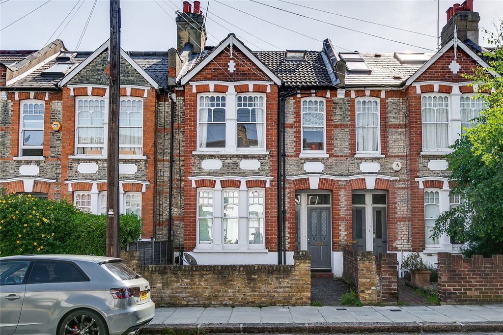 Property photo 1 of 13