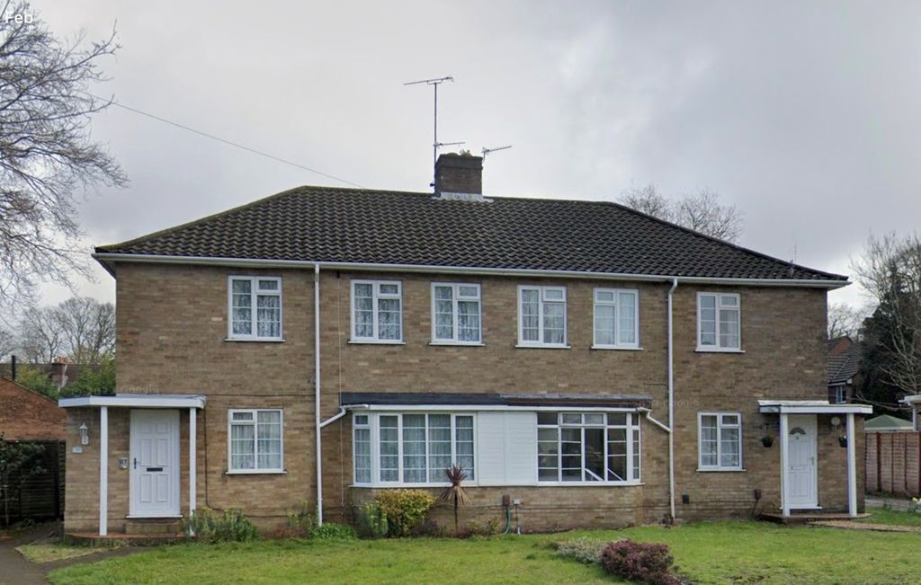 Property photo 1 of 11