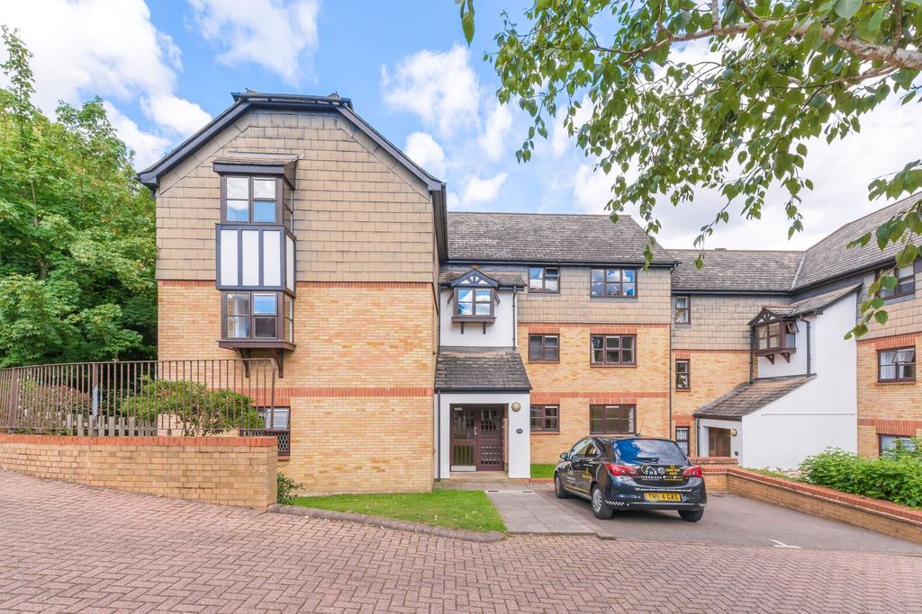 Property photo 1 of 7