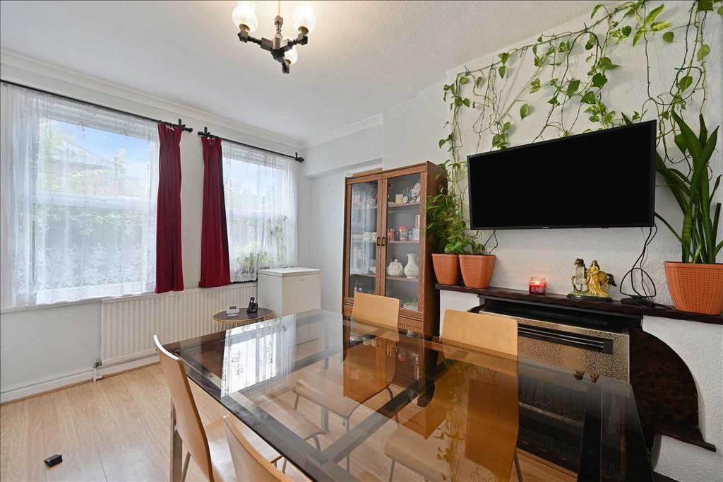 Property photo 1 of 14 Main Picture