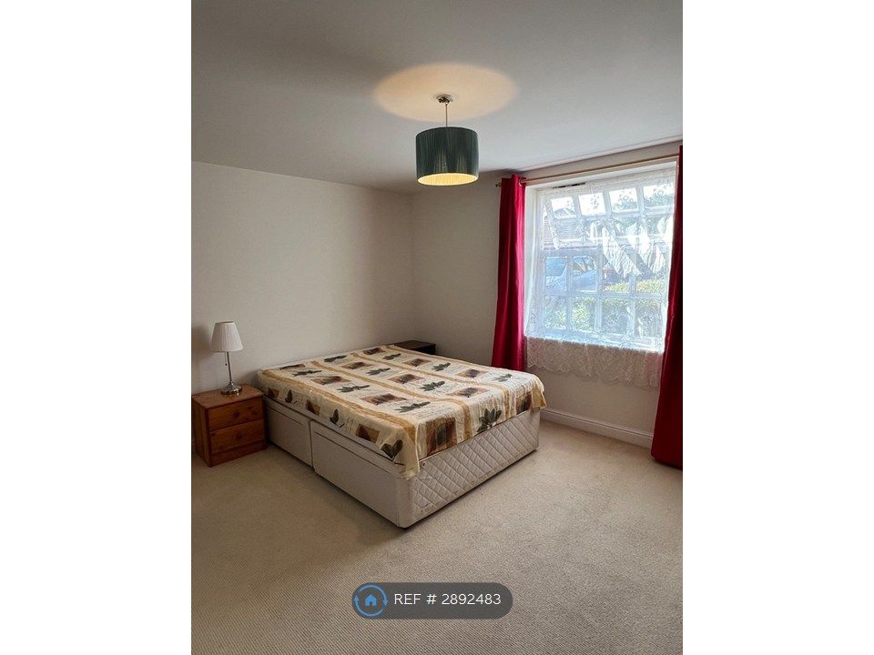 Property photo 3 of 9