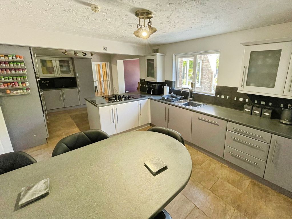Additional image 14 of 6 bed detached house for saleLlys Eglwys, Bridgend CF31