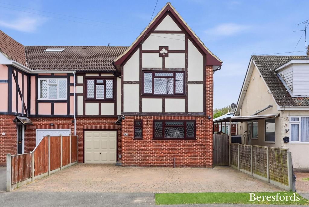 Property photo 1 of 44 Front