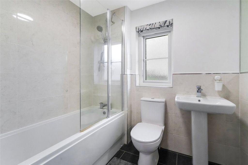 Property photo 3 of 18 Picture No. 13