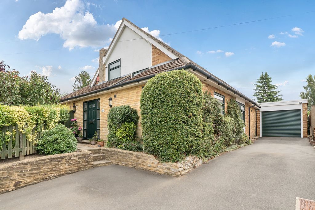 Property photo 1 of 26