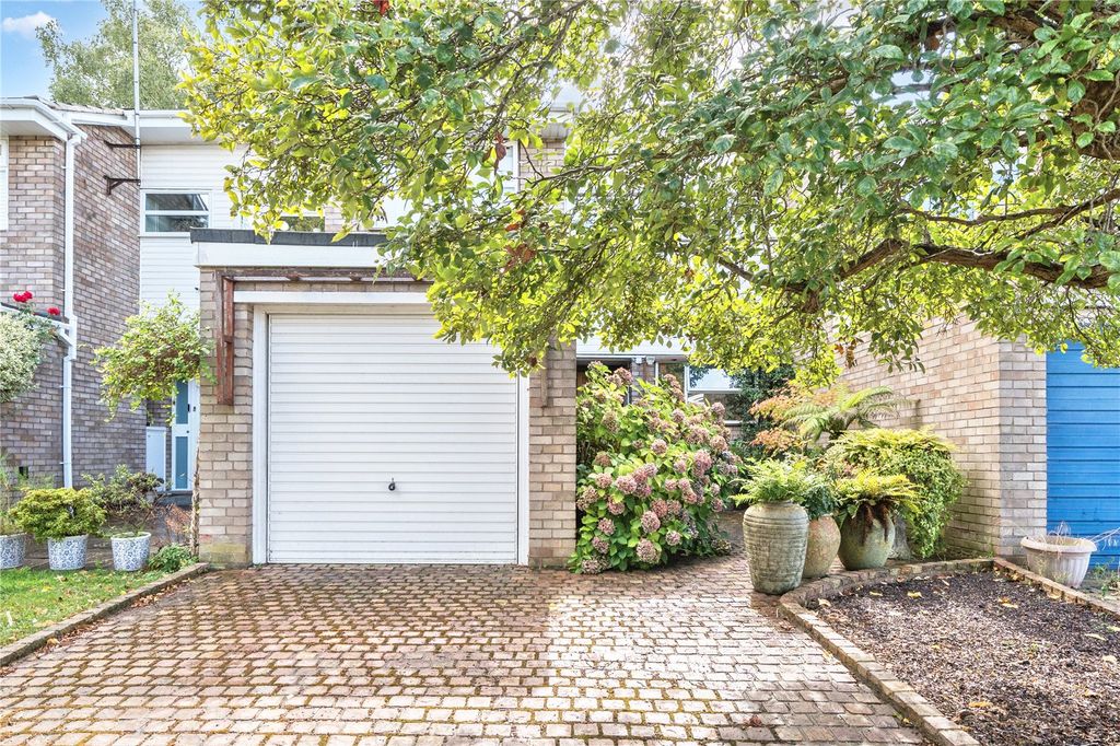 Property photo 1 of 16 Picture No. 02