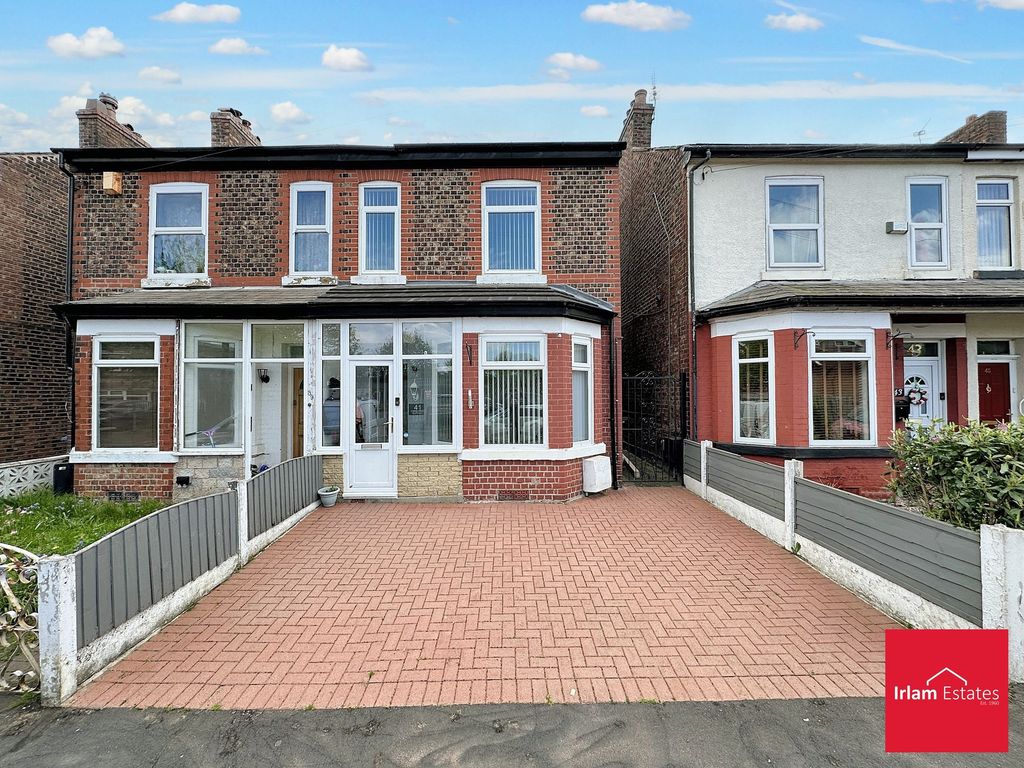 Property photo 2 of 15