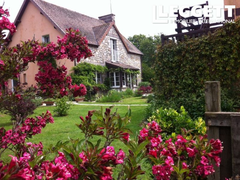 Property photo 1 of 10