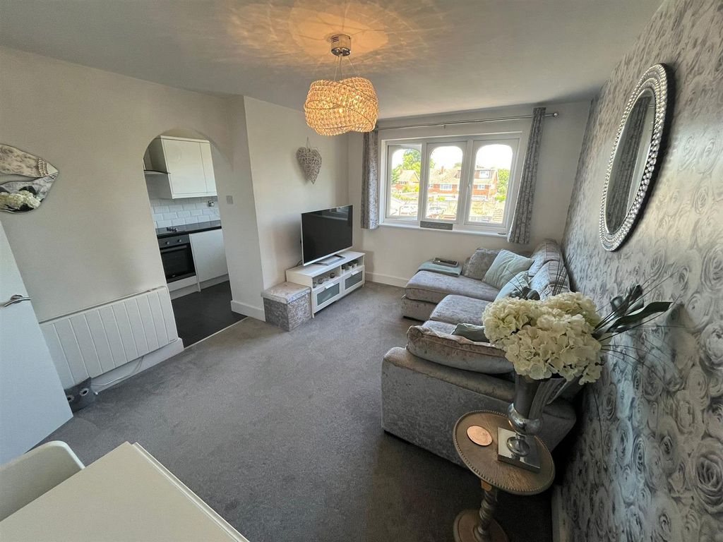 Property photo 2 of 8 Living Room ..Jpg