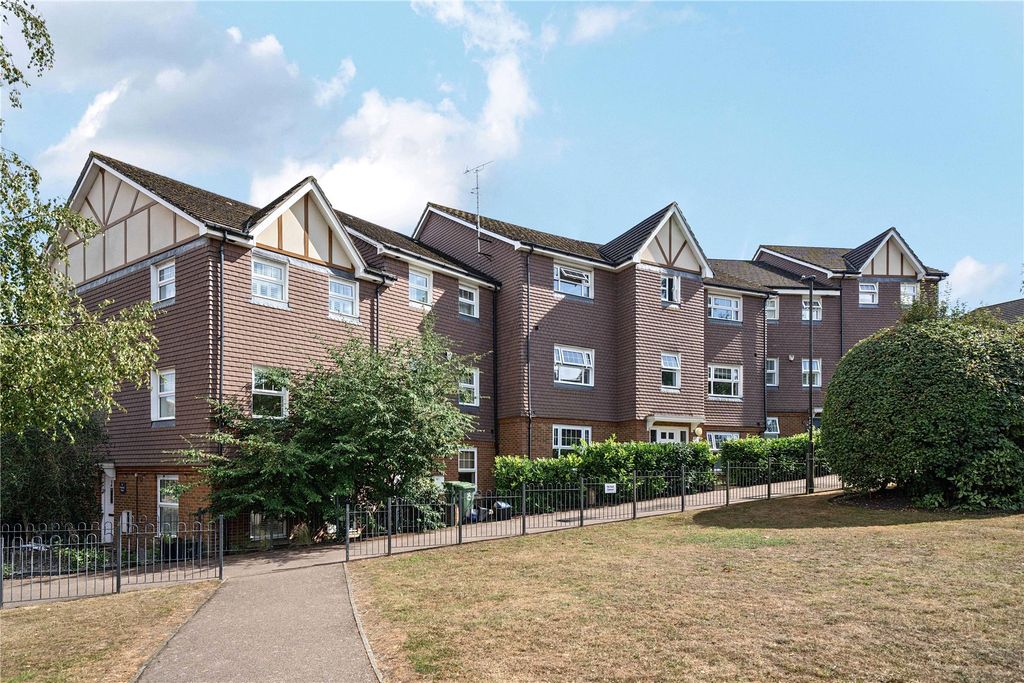 Property photo 2 of 19 Picture No. 18