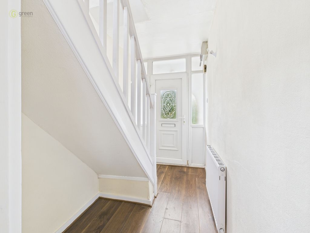 Property photo 2 of 25