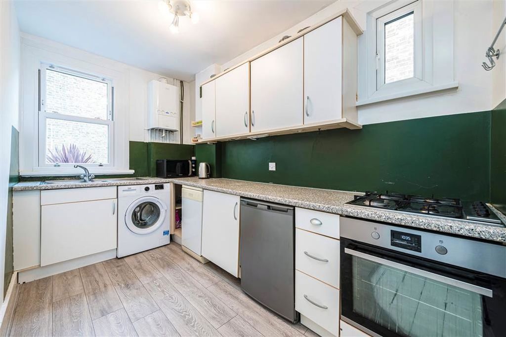 Property photo 3 of 9