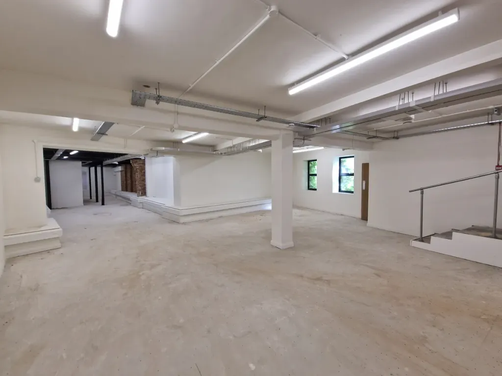 Property photo 2 of 3