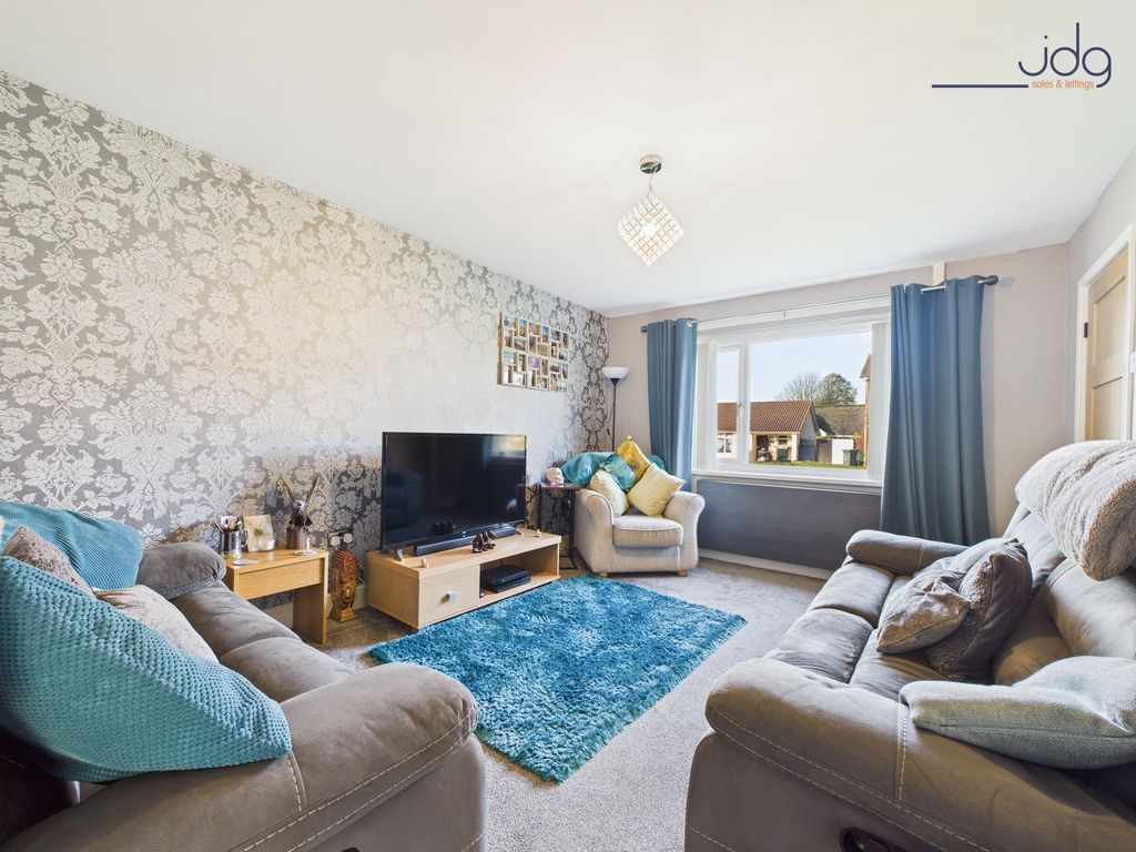 Property photo 3 of 14 Cosy Lounge