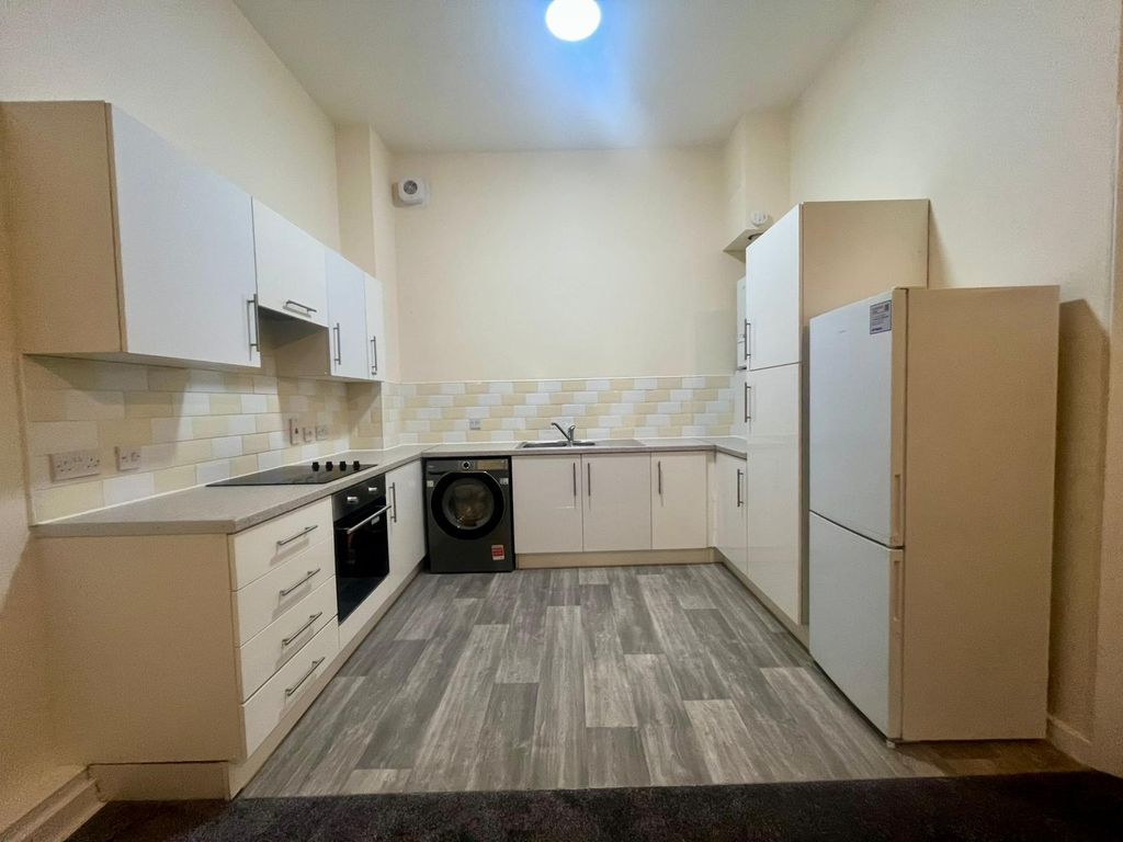 Property photo 3 of 6 Image