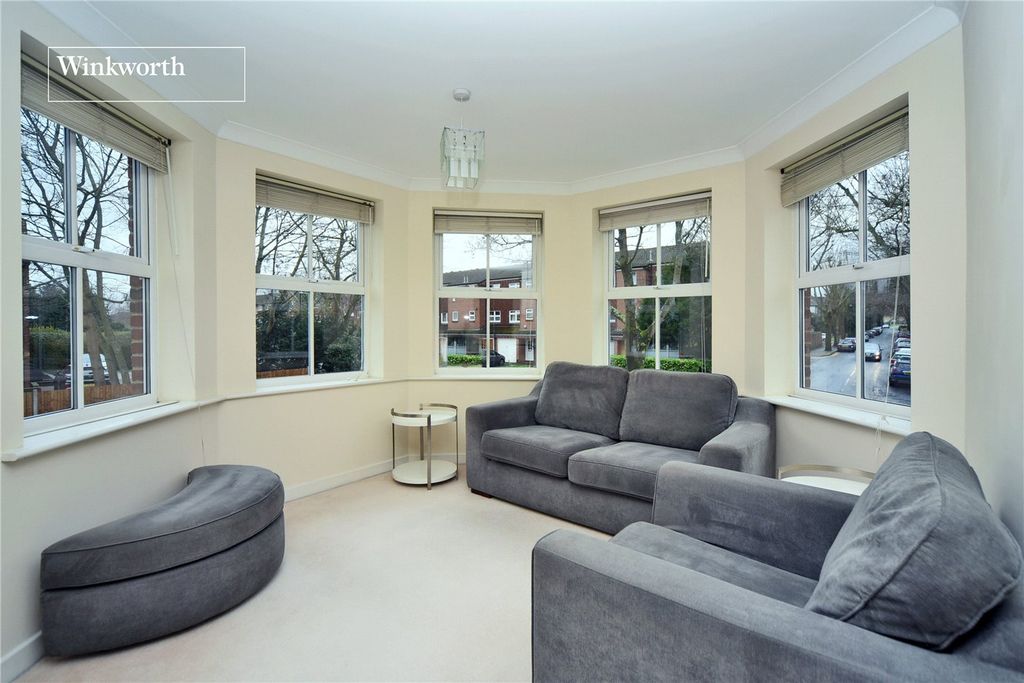 Property photo 2 of 16 Picture No. 04