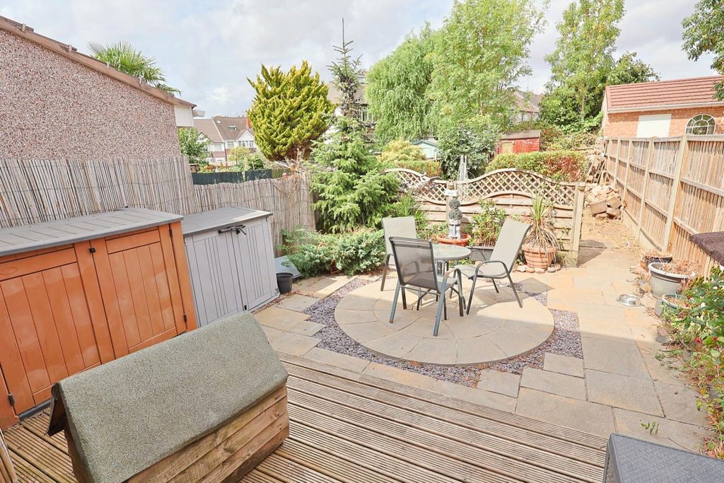 Property photo 2 of 14 Img_8956.Jpg