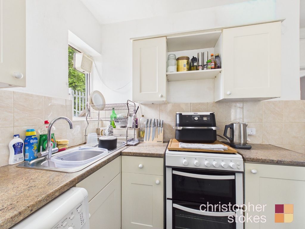 Property photo 3 of 14 5223713