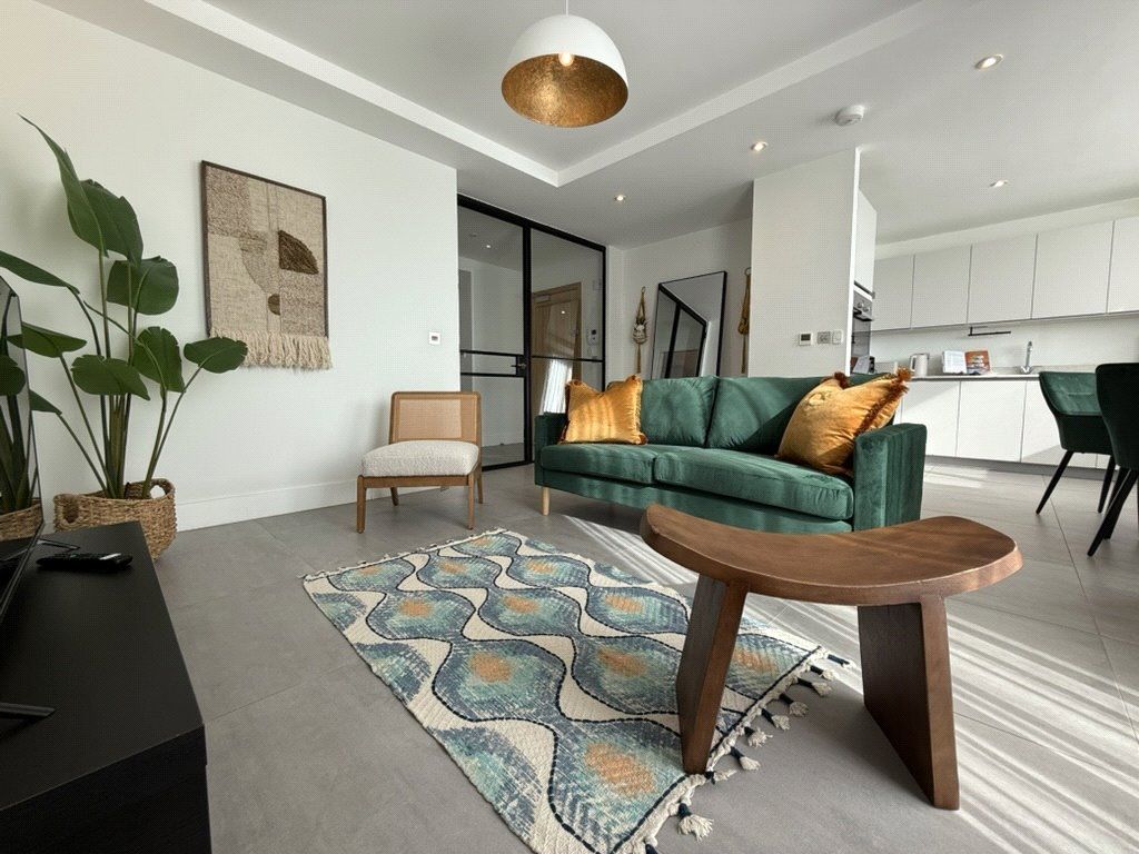 Property photo 2 of 18 Picture No. 21