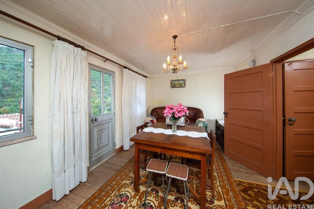 Property photo 1 of 27