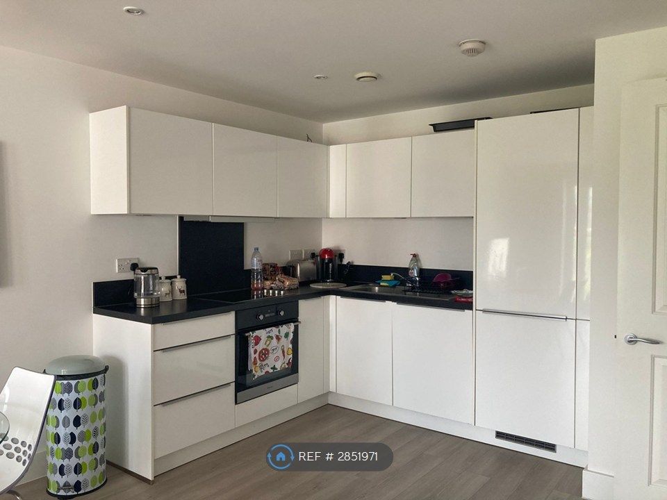 Property photo 2 of 4