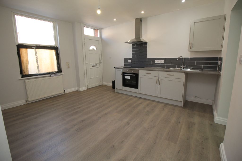 Property photo 2 of 13 Img_6853