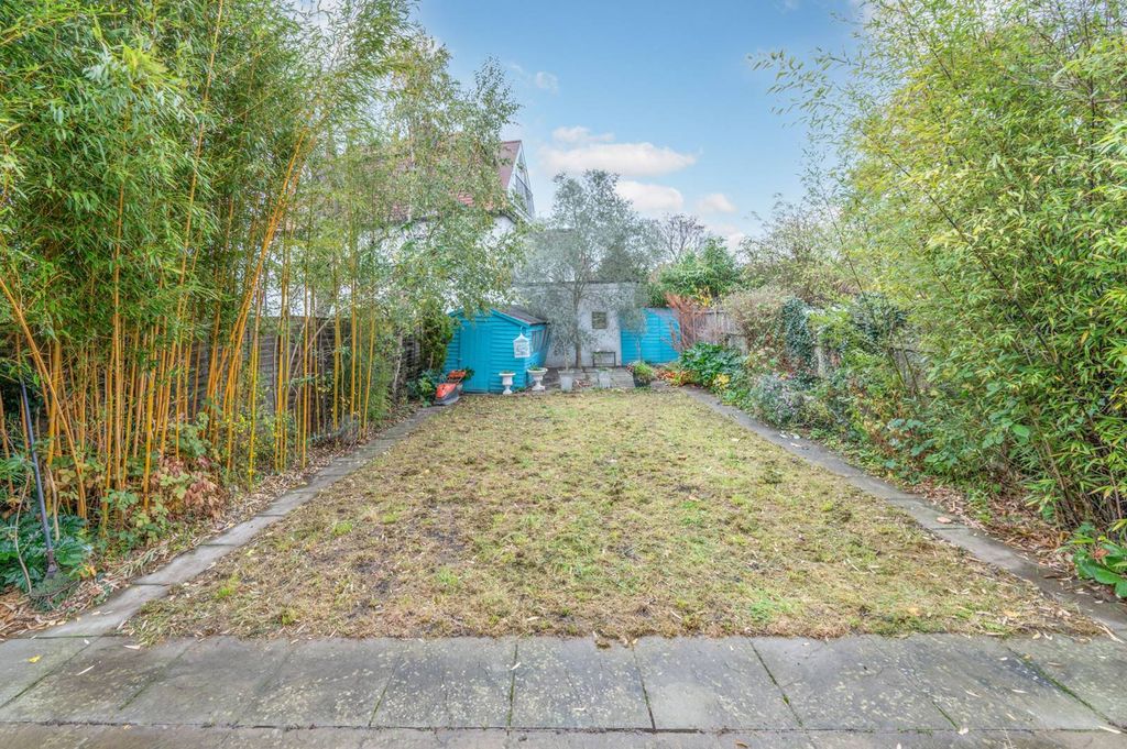 Property photo 3 of 13