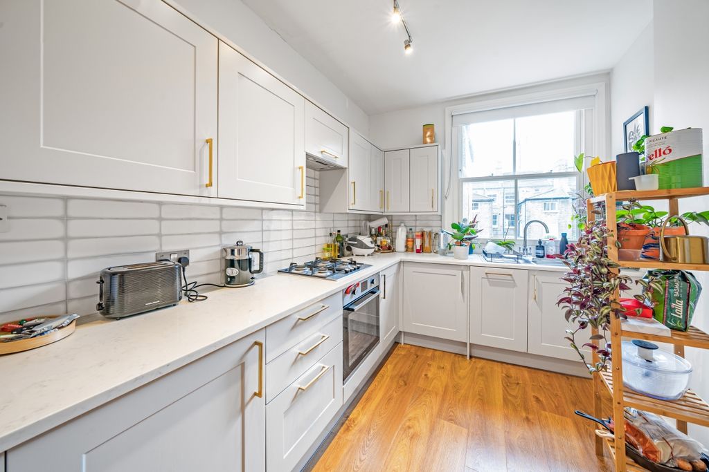 Property photo 1 of 7 1102754 (3)