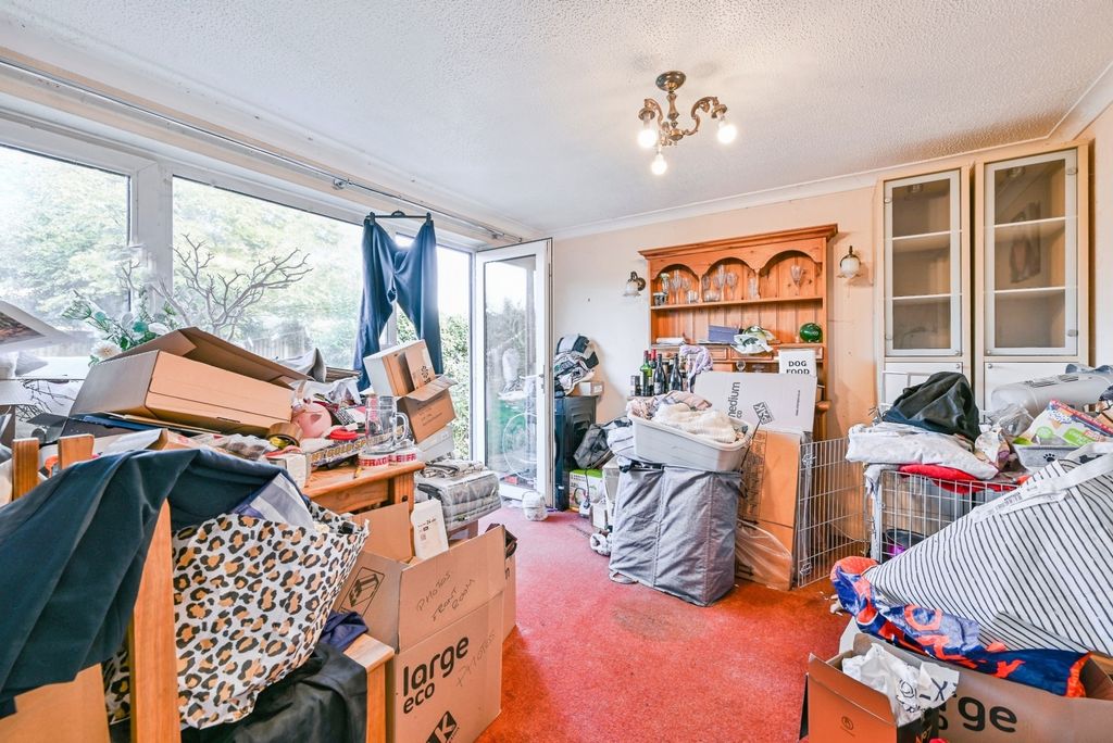 Property photo 3 of 13 Image 2