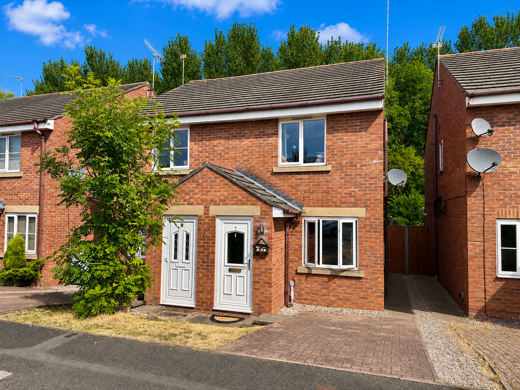 Property photo 1 of 16 01