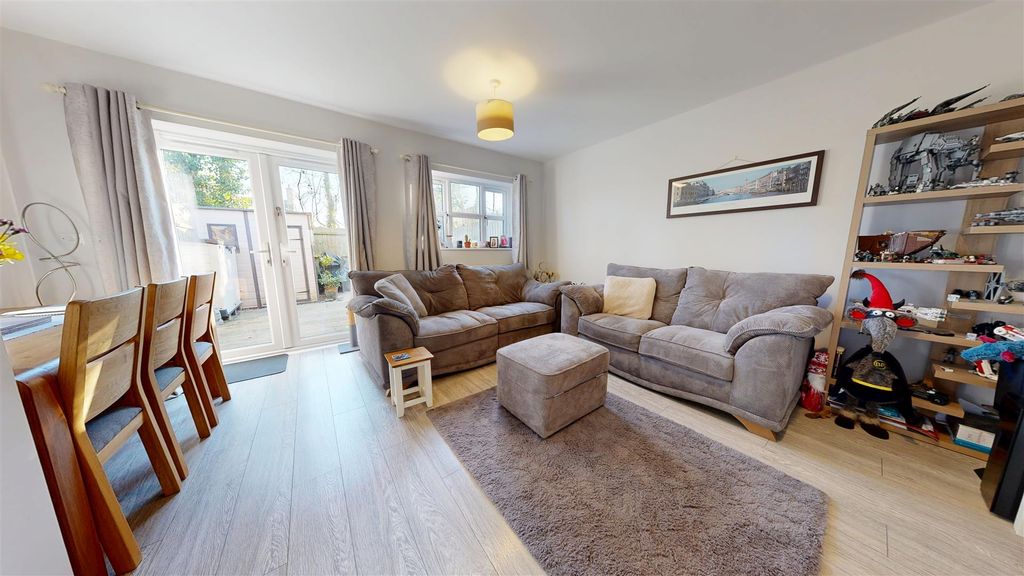 Property photo 2 of 18 03192026_154331.Jpg