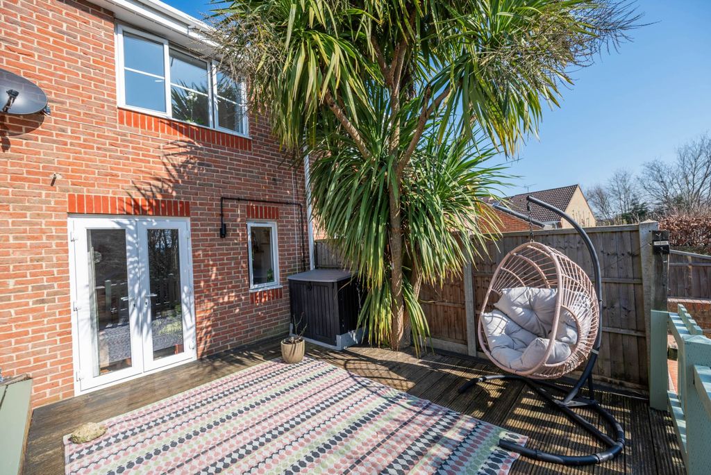 Property photo 3 of 15