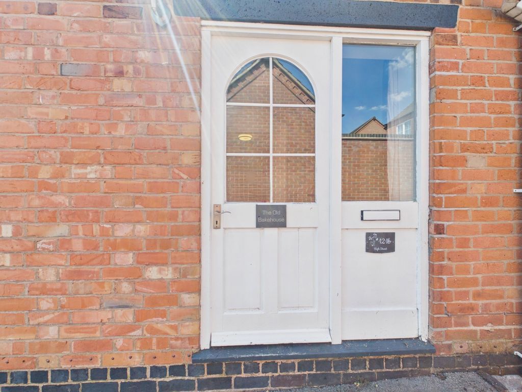 Property photo 2 of 35 Cam03293G0-Pr0278-Still005