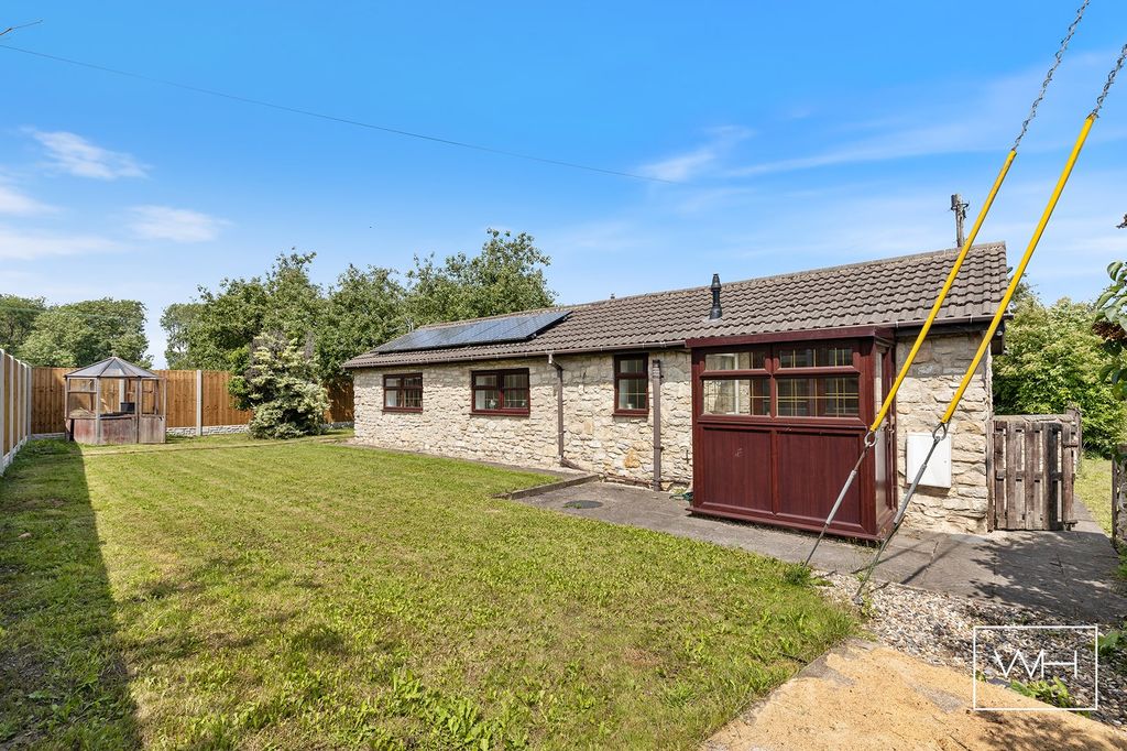 Property photo 2 of 20 Orchard House, Owston Lane 06_297