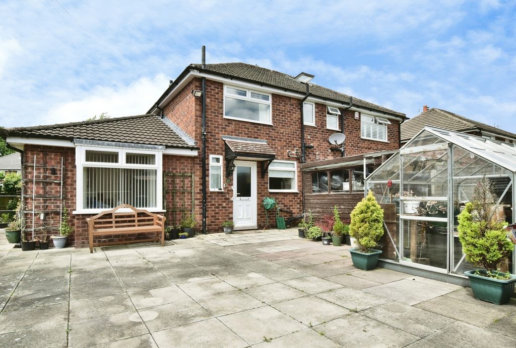 Property photo 3 of 17 Pbox-Img.Jpg